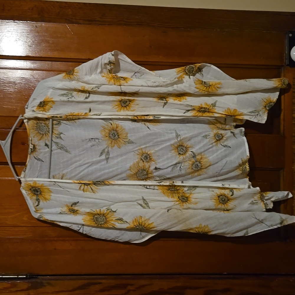 Maurices boho kimono sunflowers like new